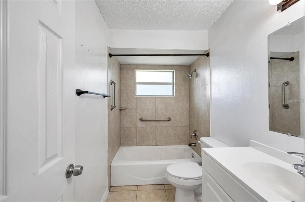 En Venta: $465,000 (5 camas, 0 baños, 1846 Pies cuadrados)