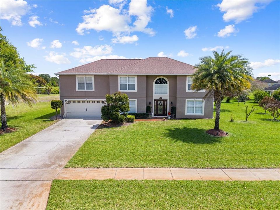 En Venta: $599,900 (5 camas, 2 baños, 2979 Pies cuadrados)