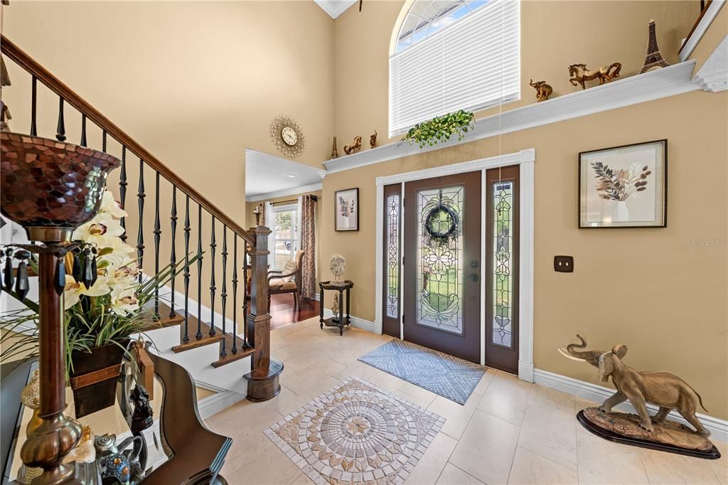 En Venta: $599,900 (5 camas, 2 baños, 2979 Pies cuadrados)