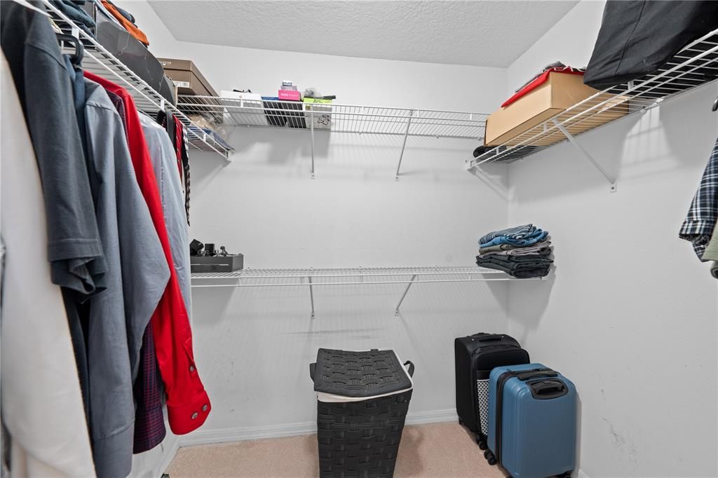 En Venta: $599,900 (5 camas, 2 baños, 2979 Pies cuadrados)