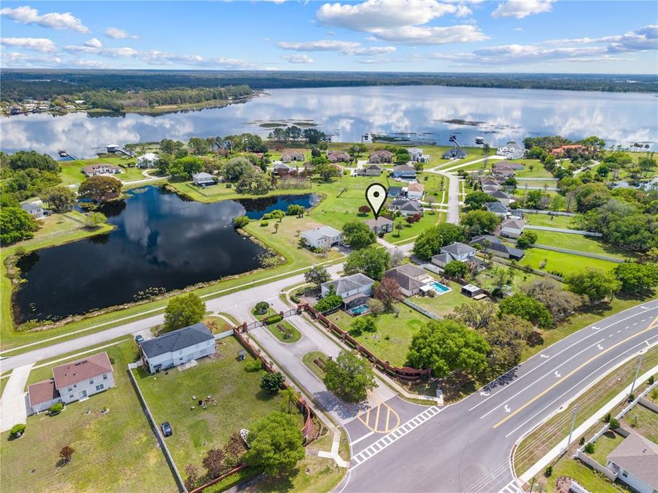 En Venta: $599,900 (5 camas, 2 baños, 2979 Pies cuadrados)