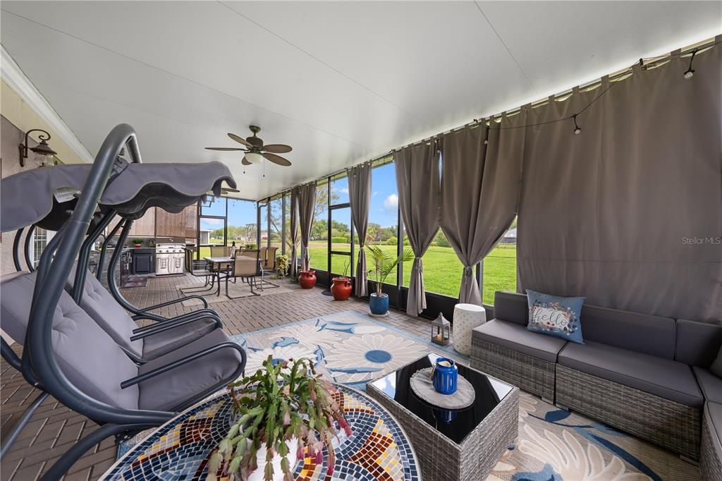 En Venta: $599,900 (5 camas, 2 baños, 2979 Pies cuadrados)