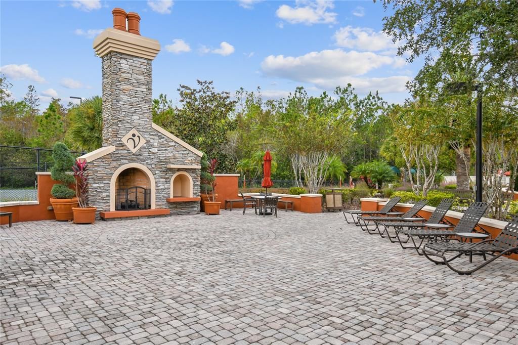 For Sale: $210,000 (2 beds, 2 baths, 1159 Square Feet)