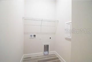 Activo con contrato: $269,400 (4 camas, 2 baños, 1635 Pies cuadrados)