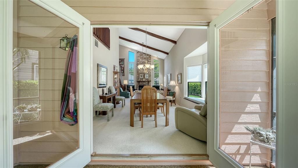 Activo con contrato: $499,500 (3 camas, 2 baños, 2266 Pies cuadrados)