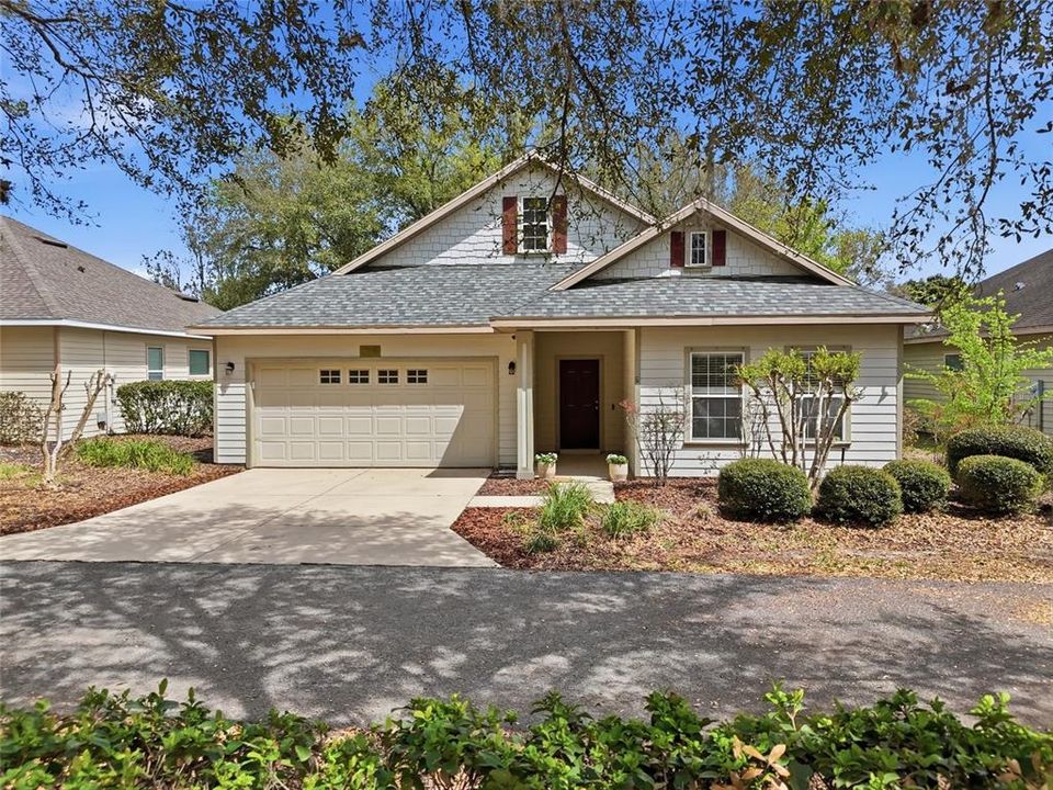 На продажу: $389,000 (3 спален, 2 ванн, 1792 Квадратных фут)