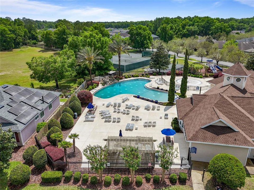 На продажу: $389,000 (3 спален, 2 ванн, 1792 Квадратных фут)