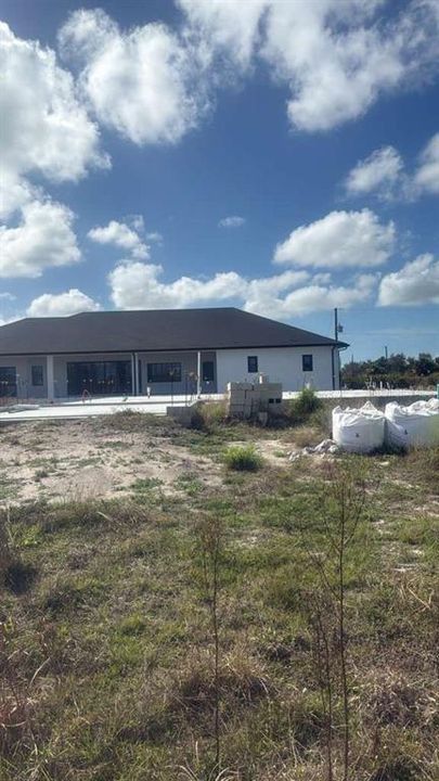 Activo con contrato: $35,000 (0.17 acres)