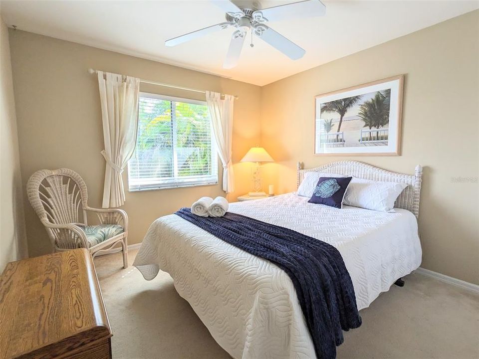 Activo con contrato: $365,000 (3 camas, 2 baños, 1655 Pies cuadrados)