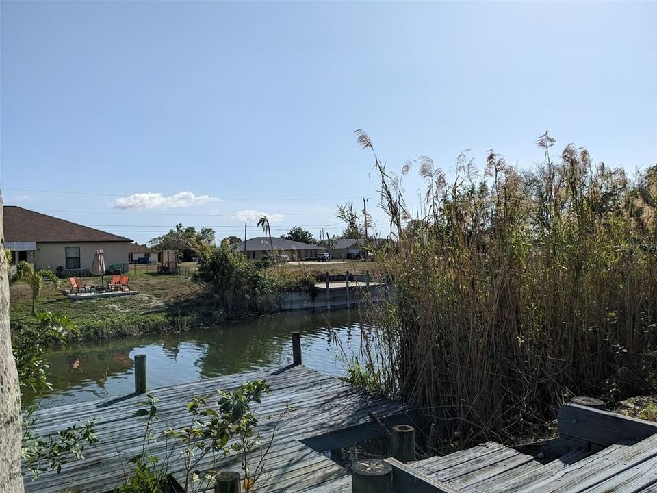 Activo con contrato: $365,000 (3 camas, 2 baños, 1655 Pies cuadrados)