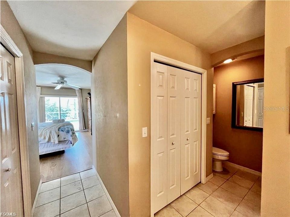Activo con contrato: $365,000 (3 camas, 2 baños, 1655 Pies cuadrados)