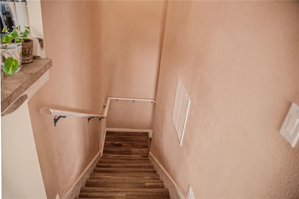 En Venta: $229,500 (2 camas, 2 baños, 1268 Pies cuadrados)