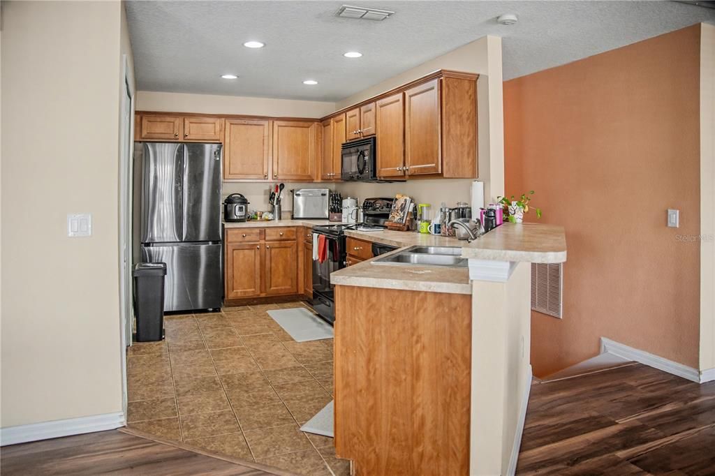 En Venta: $229,500 (2 camas, 2 baños, 1268 Pies cuadrados)