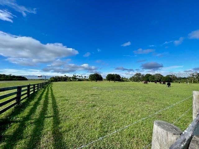 待售: $1,500,500 (6.75 acres)