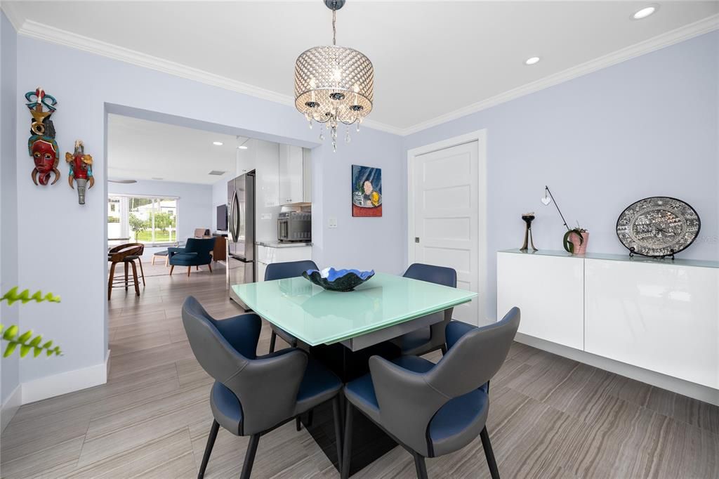 Activo con contrato: $399,900 (3 camas, 2 baños, 1274 Pies cuadrados)