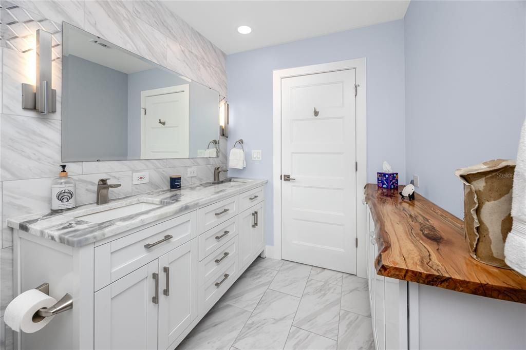 Activo con contrato: $399,900 (3 camas, 2 baños, 1274 Pies cuadrados)