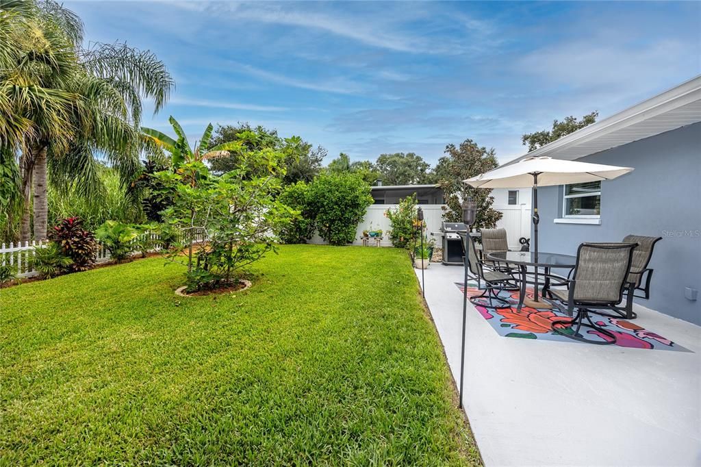 Activo con contrato: $399,900 (3 camas, 2 baños, 1274 Pies cuadrados)