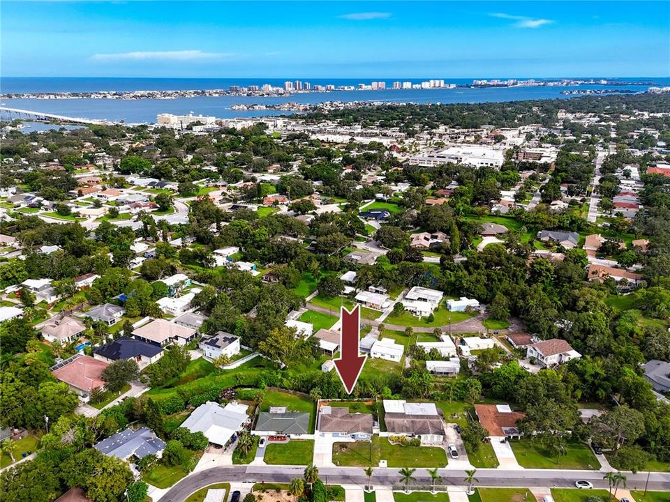 Activo con contrato: $399,900 (3 camas, 2 baños, 1274 Pies cuadrados)