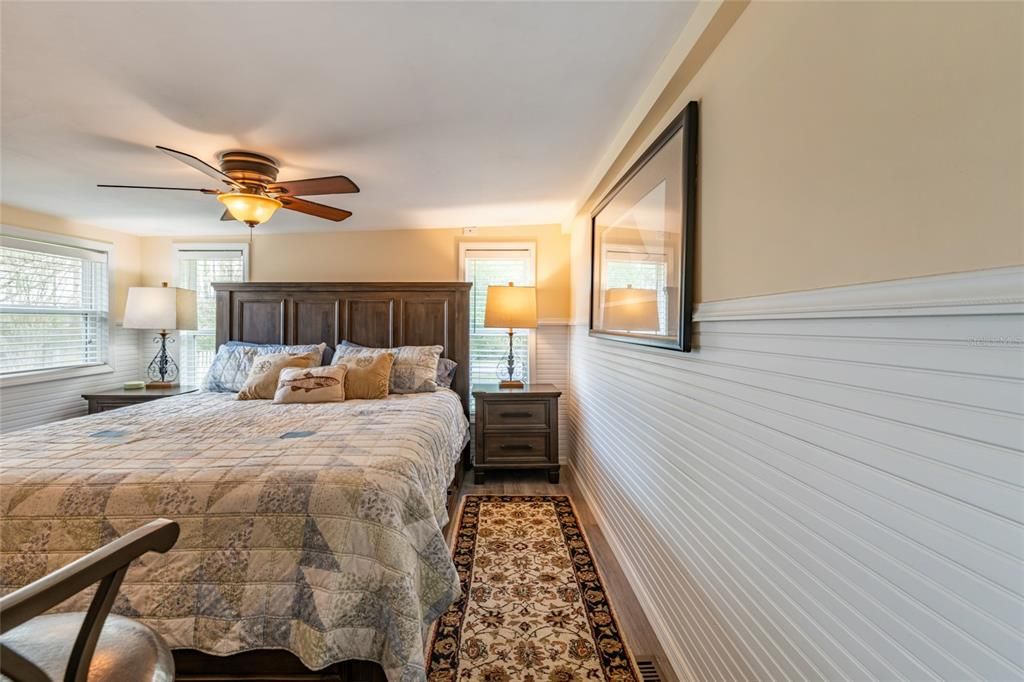 For Sale: $674,900 (1 beds, 1 baths, 864 Square Feet)
