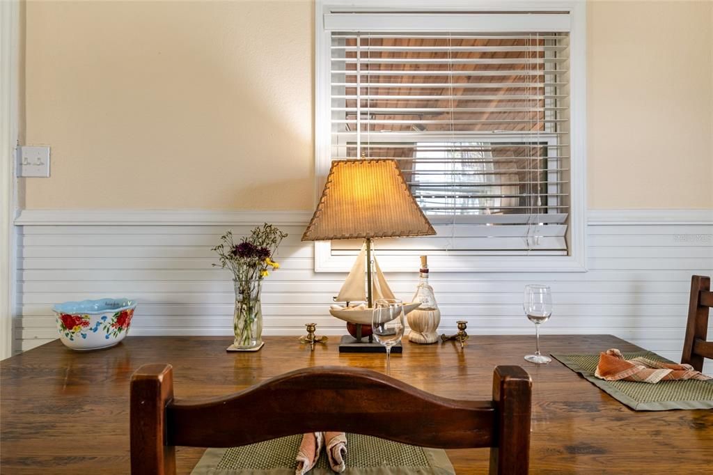 For Sale: $674,900 (1 beds, 1 baths, 864 Square Feet)