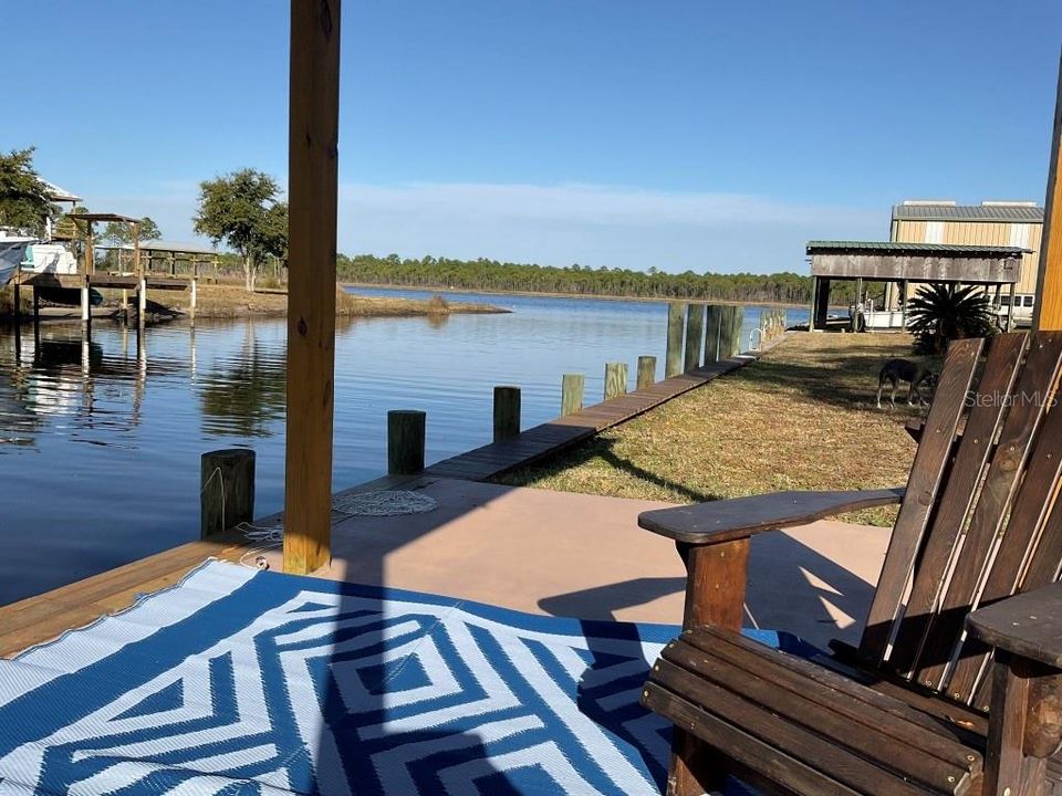 For Sale: $674,900 (1 beds, 1 baths, 864 Square Feet)