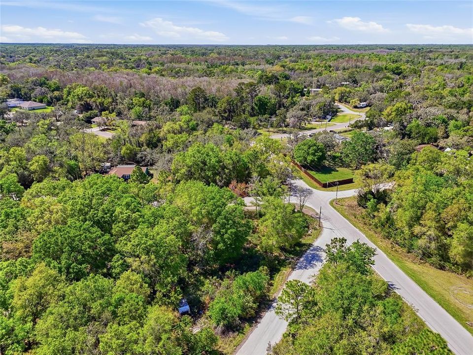 合同活跃: $22,000 (0.28 acres)