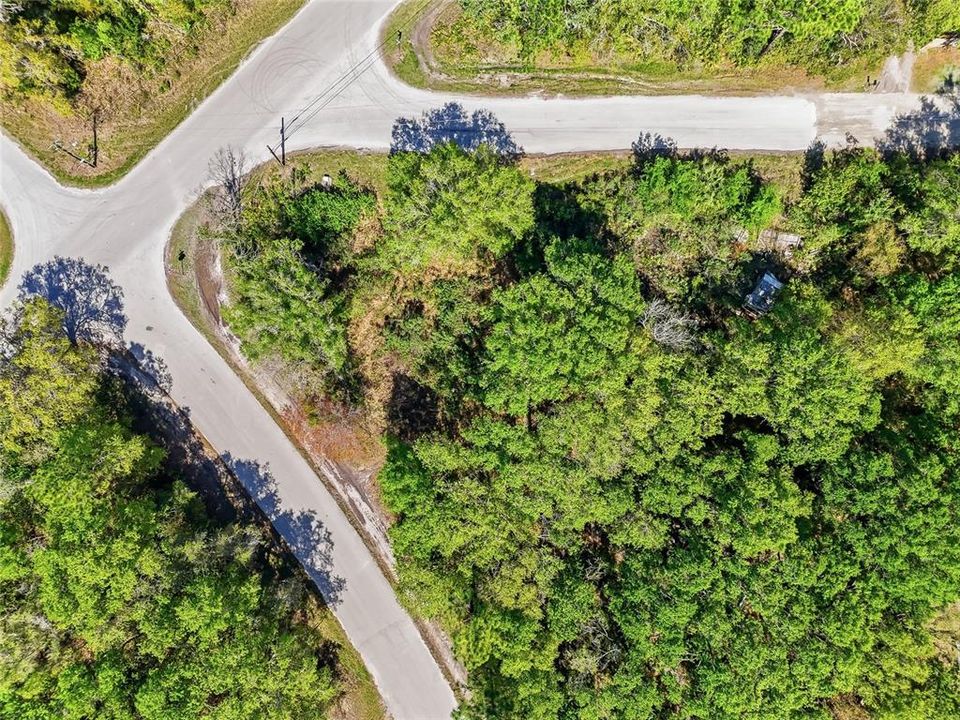 合同活跃: $22,000 (0.28 acres)