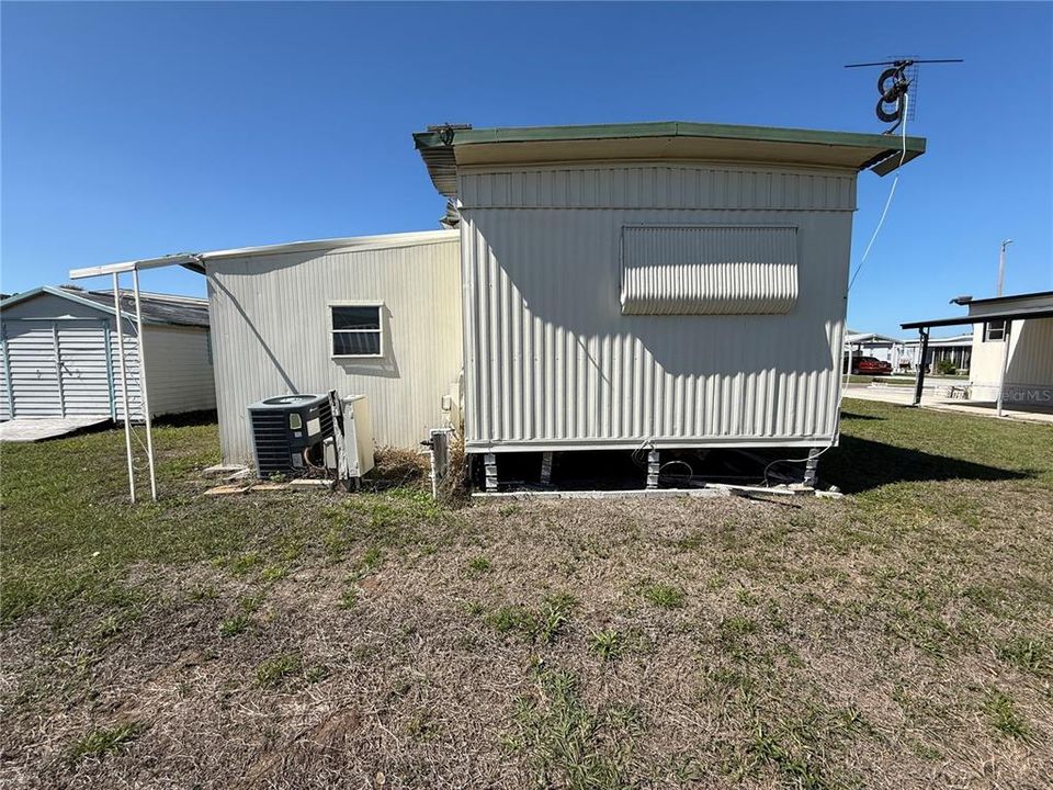 En Venta: $49,900 (3 camas, 2 baños, 900 Pies cuadrados)