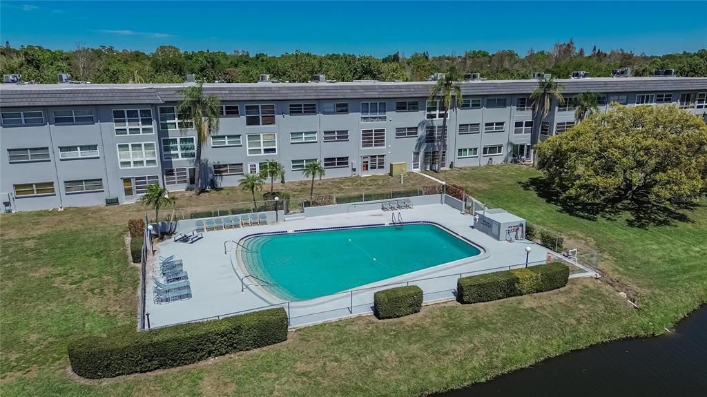 For Sale: $140,000 (2 beds, 2 baths, 900 Square Feet)