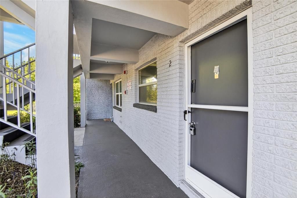 For Sale: $140,000 (2 beds, 2 baths, 900 Square Feet)