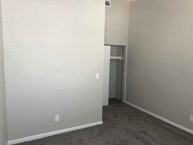 Activo con contrato: $1,899 (2 camas, 1 baños, 1044 Pies cuadrados)