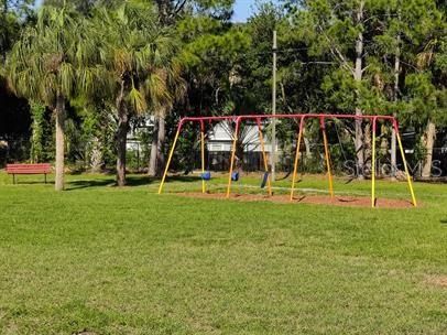 Activo con contrato: $1,899 (2 camas, 1 baños, 1044 Pies cuadrados)