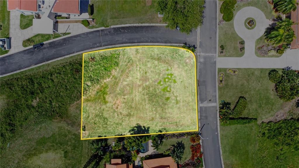 En Venta: $475,000 (3.70 acres)