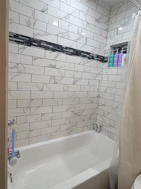 En Venta: $298,700 (3 camas, 2 baños, 1344 Pies cuadrados)