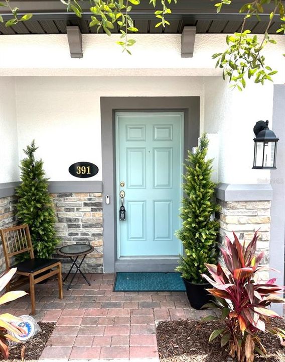 Active With Contract: $339,500 (3 beds, 2 baths, 1587 Square Feet)