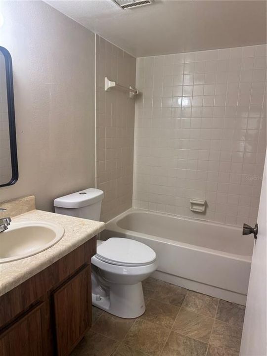 В аренду: $1,500 (2 спален, 2 ванн, 900 Квадратных фут)