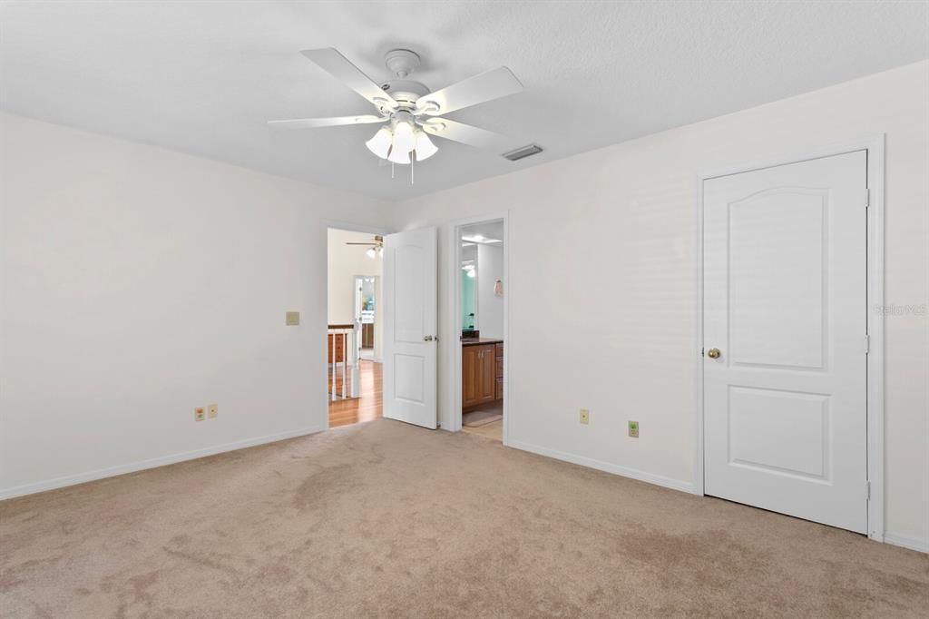 For Sale: $1,169,900 (5 beds, 3 baths, 4144 Square Feet)