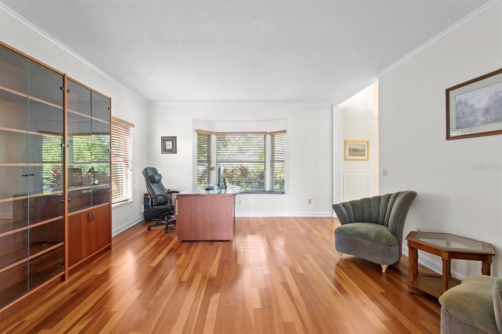 For Sale: $1,169,900 (5 beds, 3 baths, 4144 Square Feet)