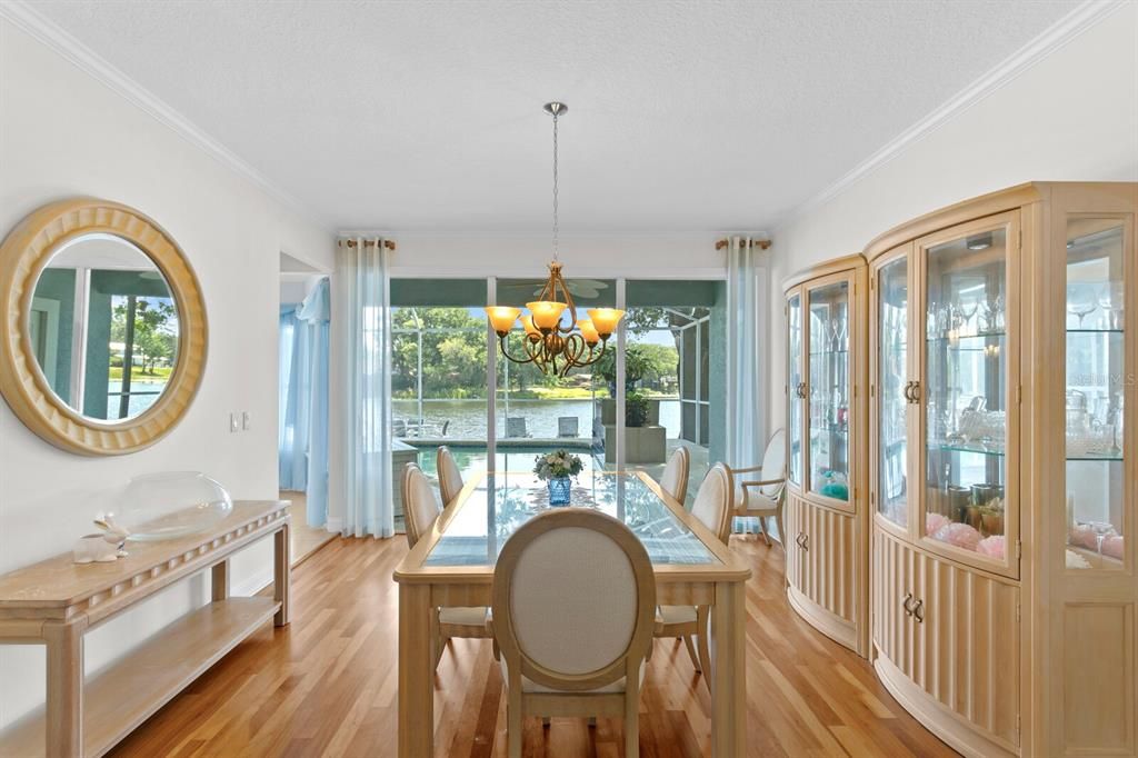 For Sale: $1,169,900 (5 beds, 3 baths, 4144 Square Feet)