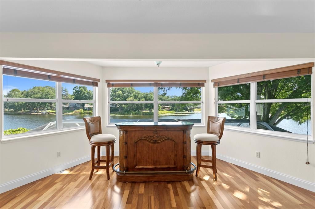 For Sale: $1,169,900 (5 beds, 3 baths, 4144 Square Feet)