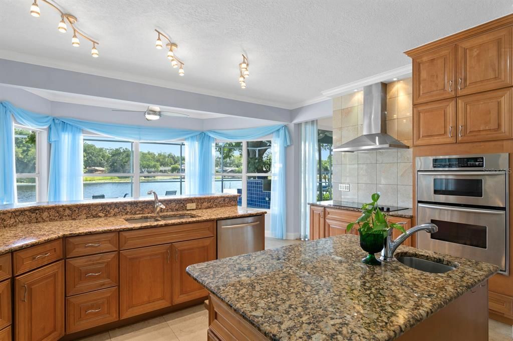 For Sale: $1,169,900 (5 beds, 3 baths, 4144 Square Feet)