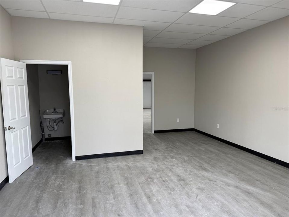 На продажу: $62,500 (0 спален, 0 ванн, 500 Квадратных фут)