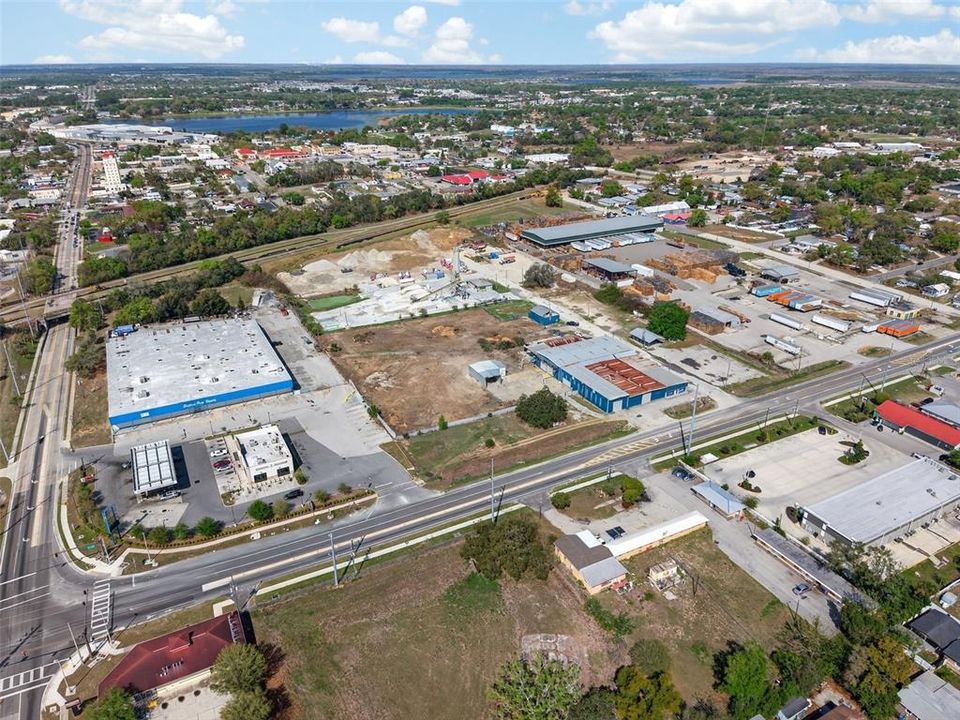 待售: $199,999 (0.19 acres)