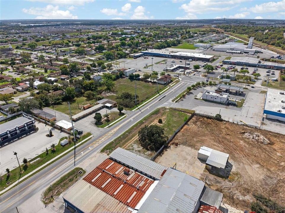 待售: $199,999 (0.19 acres)