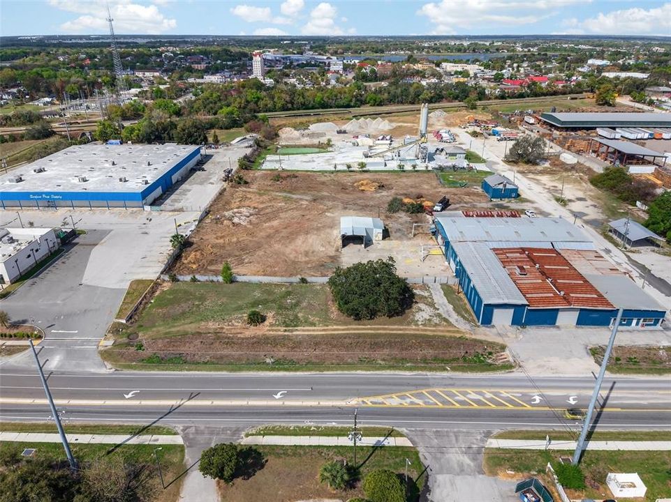 待售: $199,999 (0.19 acres)