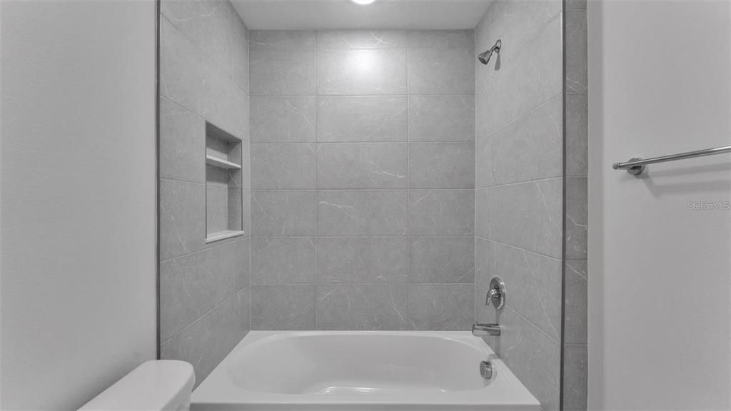 В аренду: $2,300 (3 спален, 2 ванн, 1484 Квадратных фут)