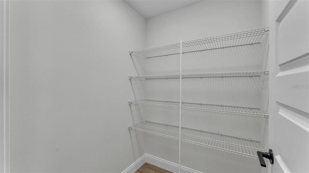 В аренду: $2,300 (3 спален, 2 ванн, 1484 Квадратных фут)