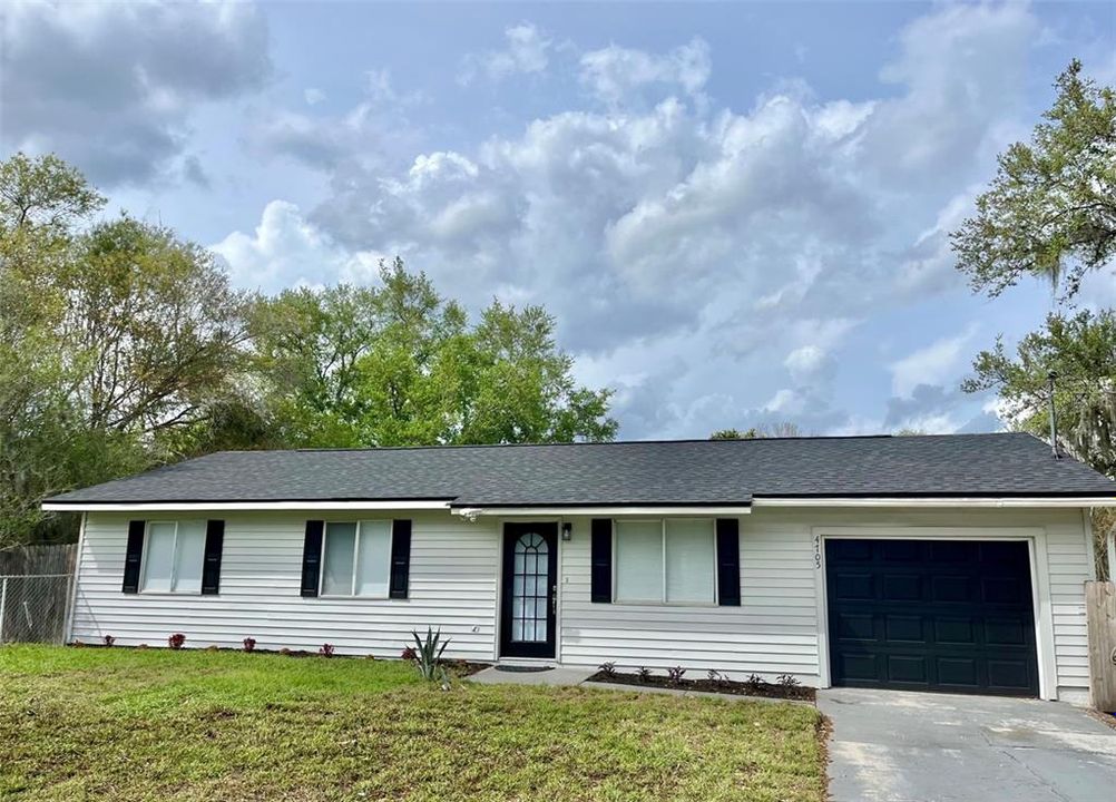 На продажу: $315,000 (3 спален, 2 ванн, 1352 Квадратных фут)