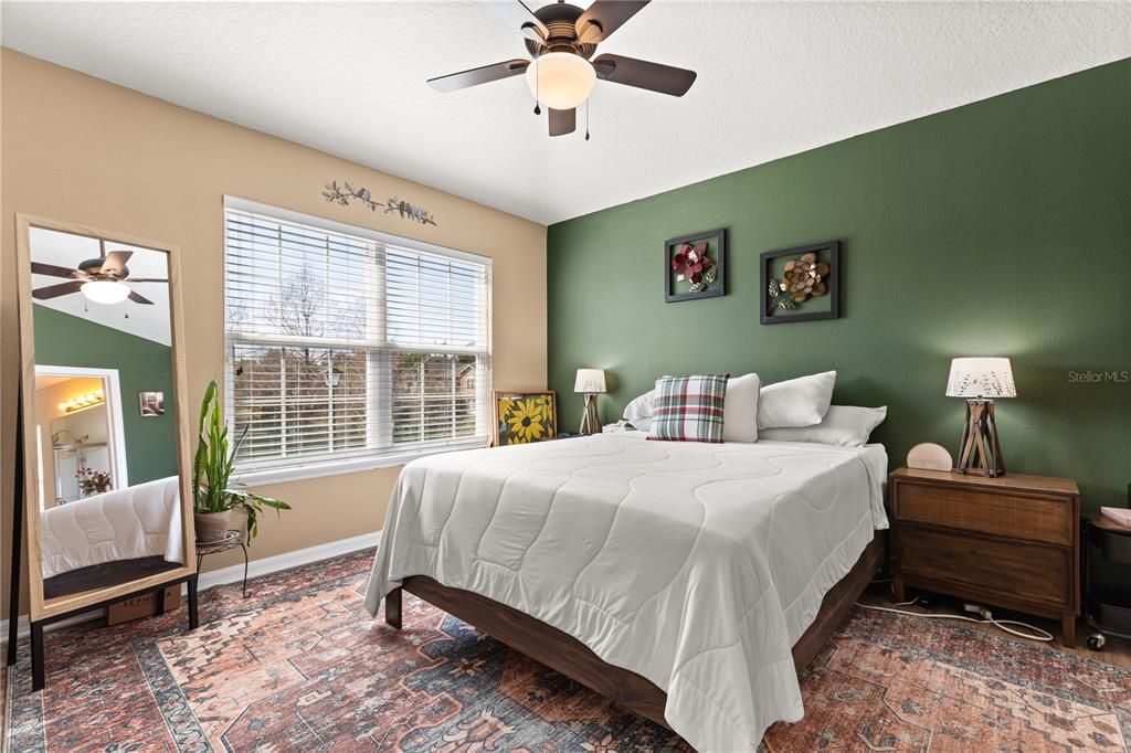 For Sale: $224,900 (2 beds, 2 baths, 1214 Square Feet)