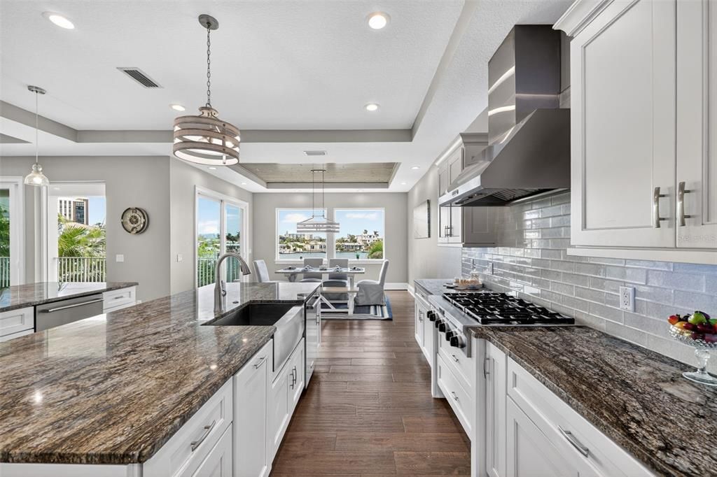 En Venta: $4,395,000 (4 camas, 4 baños, 4487 Pies cuadrados)